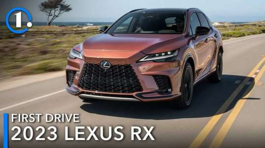 all new Lexus RX REVIEW 2023 RX 500h F Sport look at that front grill